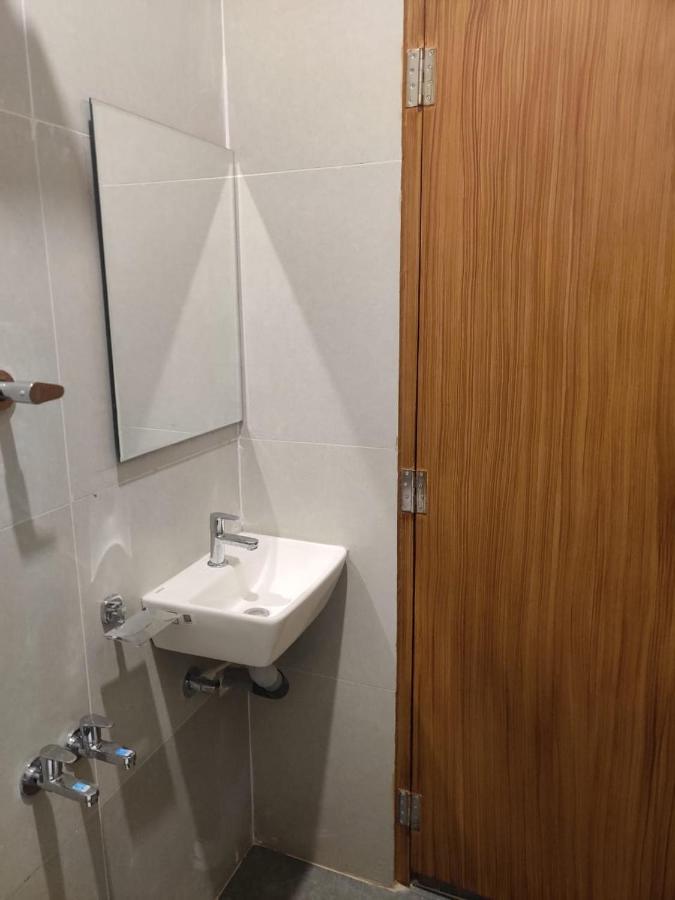 Sri Balaji Lodging Hotel Tiruchchendur Luaran gambar