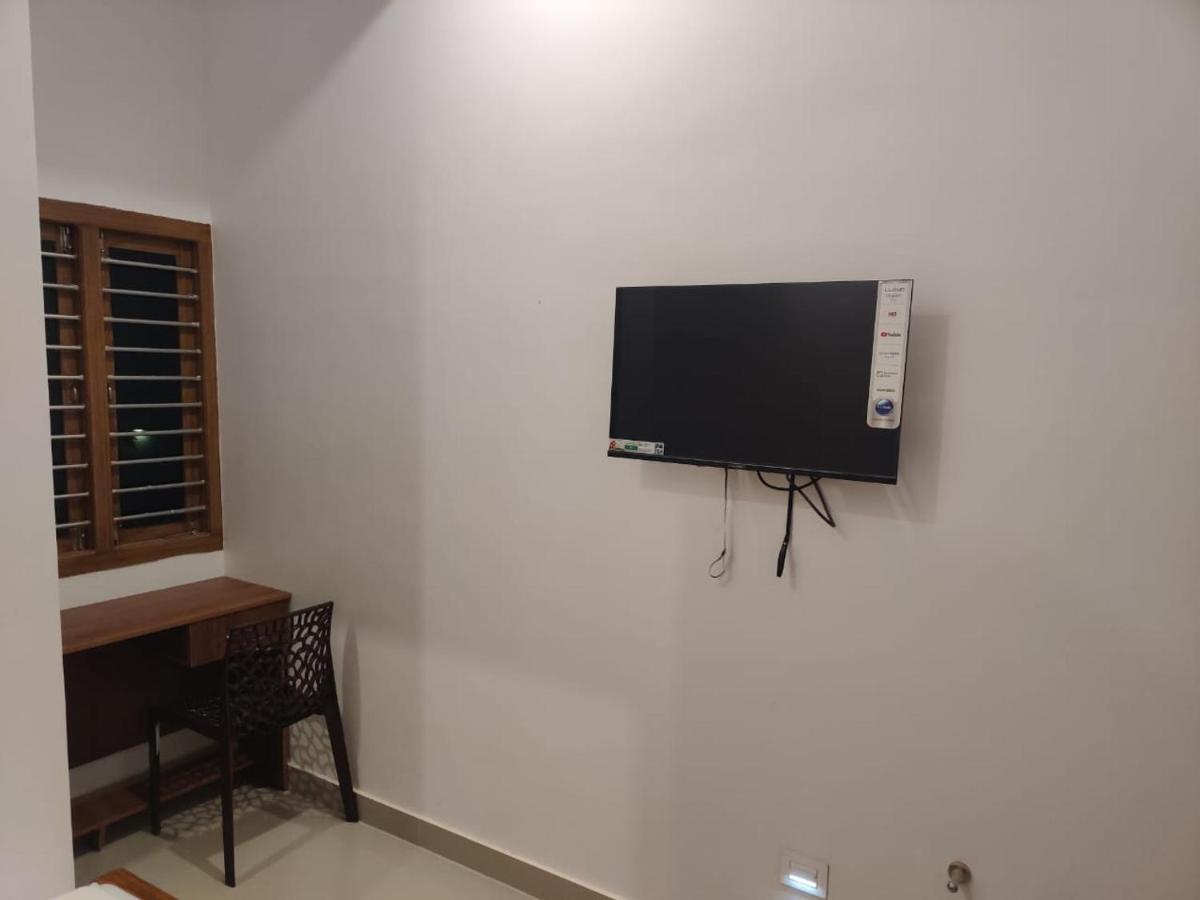 Sri Balaji Lodging Hotel Tiruchchendur Luaran gambar