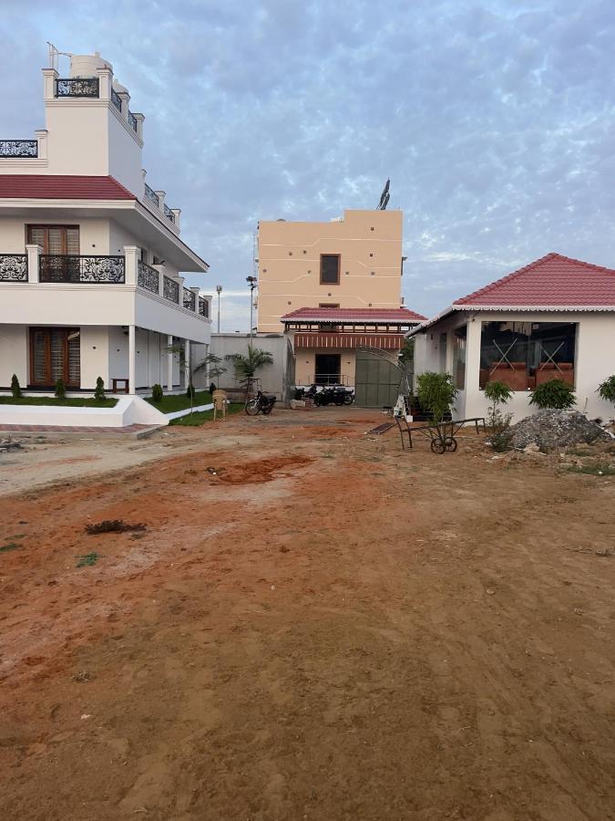 Sri Balaji Lodging Hotel Tiruchchendur Luaran gambar